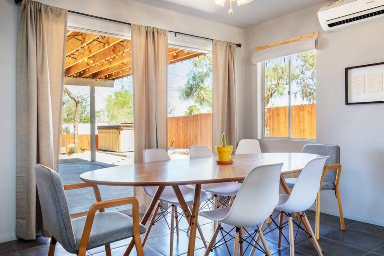 Made In The Shade - Central, Hot Tub, Ac, Sleeps 8 Villa Joshua Tree Exterior photo